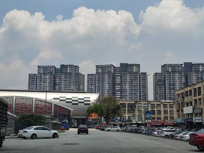 For Sale - Pusat bandar Puchong