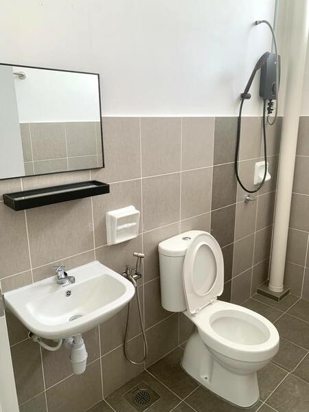 Untuk Disewa - Meridin East Meridins Easts