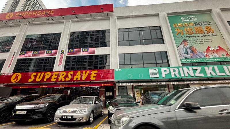 For Sale - [FACE MAIN ROAD], Inter lot, Fully Tenanted, Good location, Keponggi Square, Kepong Gi Square
