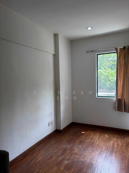 For Sale - 10 Semantan Suites