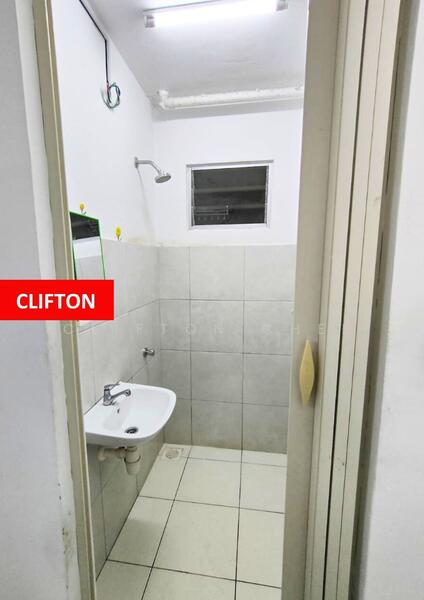 Untuk Disewa - TRI PINNACLE