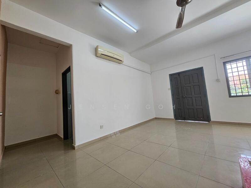 Untuk Disewa - Taman Desa Jaya Johor Bahru