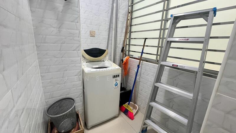 For Rent - Bayu Puteri 1