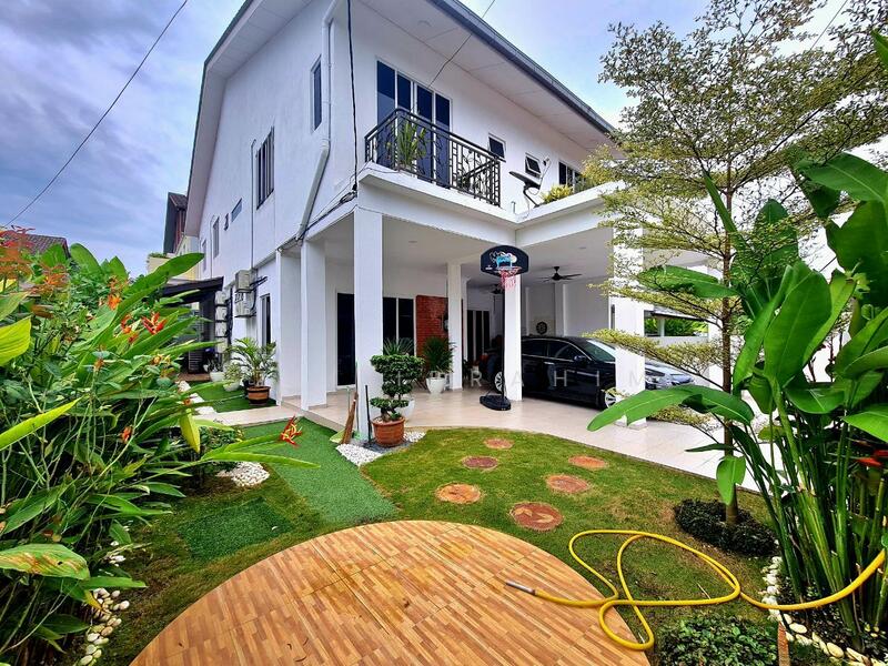 Untuk Dijual - Taman Keramat (AU2)