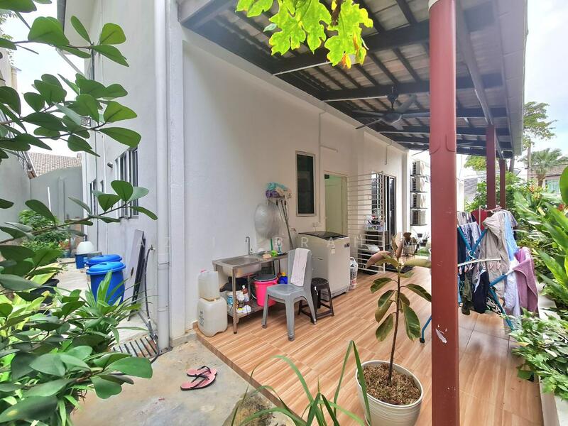 Untuk Dijual - Taman Keramat (AU2)