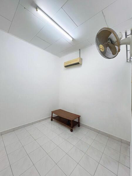 For Sale - 1-storey Terraced House at Taman Bukit Markisa