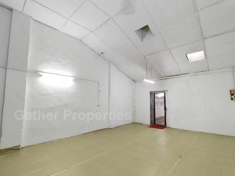 Untuk Dijual - Batu gajah