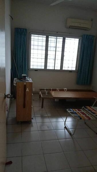 For Sale - 1-storey Terraced House at Taman Berkeley