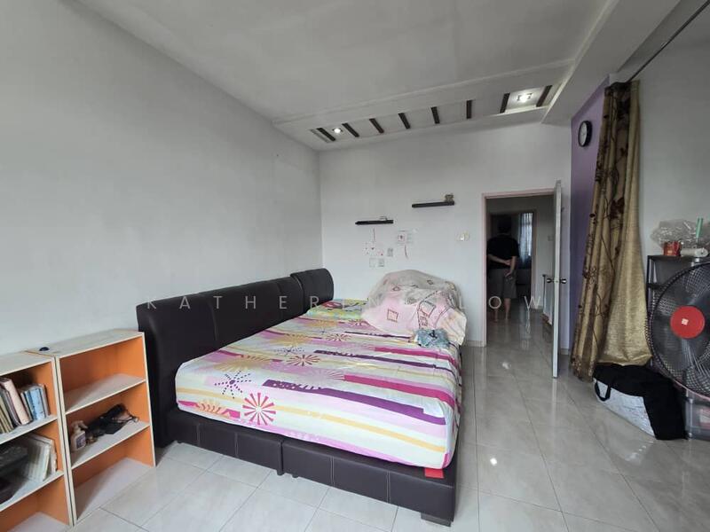 For Sale - Taman Nusa Bestari