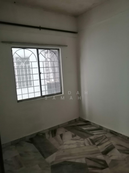 Untuk Disewa - Pangsapuri Senja