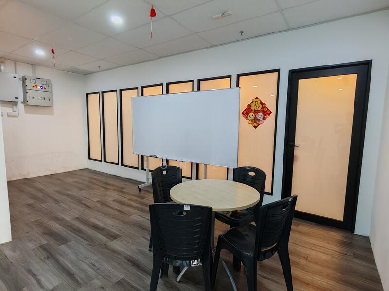 Untuk Disewa - Corporate Suites @ Pavilion Embassy