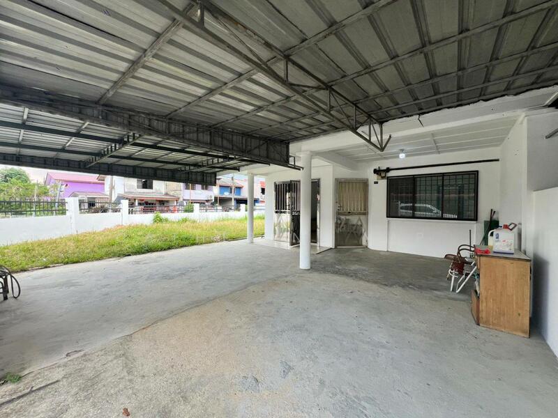 For Sale - Taman Putri Kulai, Single Storey Terrace House Corner Lot for Sale