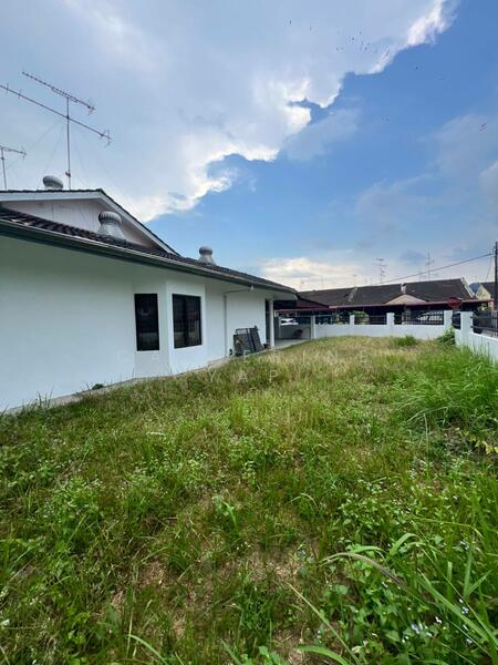 For Sale - Taman Putri Kulai, Single Storey Terrace House Corner Lot for Sale