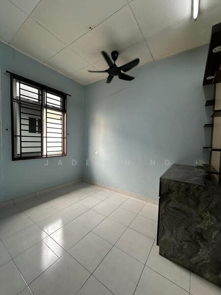 Untuk Disewa - Kulai Kulai Kulais