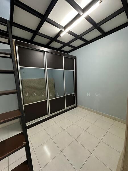 Untuk Disewa - Kulai Kulai Kulais