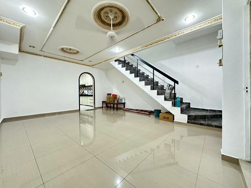 Untuk Dijual - FREEHOLD 2 Storey Terrace Taman Sri Rampai Setapak Newly Refurbished