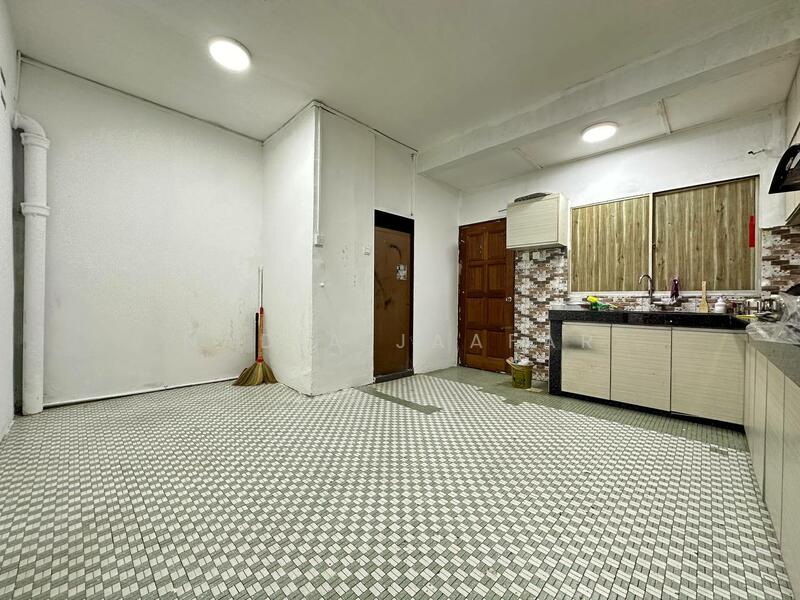 Untuk Dijual - FREEHOLD 2 Storey Terrace Taman Sri Rampai Setapak Newly Refurbished