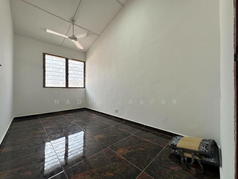 Untuk Dijual - FREEHOLD 2 Storey Terrace Taman Sri Rampai Setapak Newly Refurbished