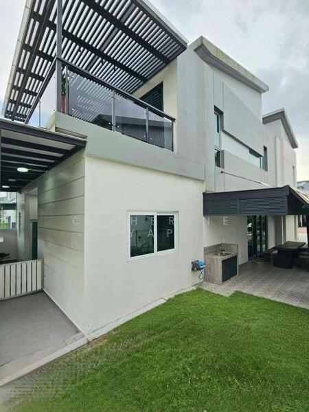 Untuk Dijual - Sunway Lenang Heights, Double Storey Semi-Detached for Sale