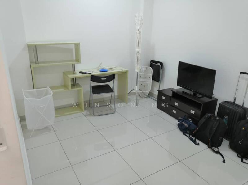 For Rent - Avenue D'Vogue