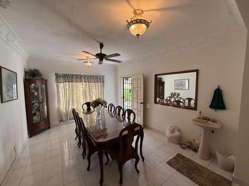 For Sale - CORNER LOT 2 Storey Terrace Keramat AU2 Taman Sri Keramat