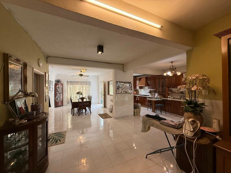 For Sale - CORNER LOT 2 Storey Terrace Keramat AU2 Taman Sri Keramat