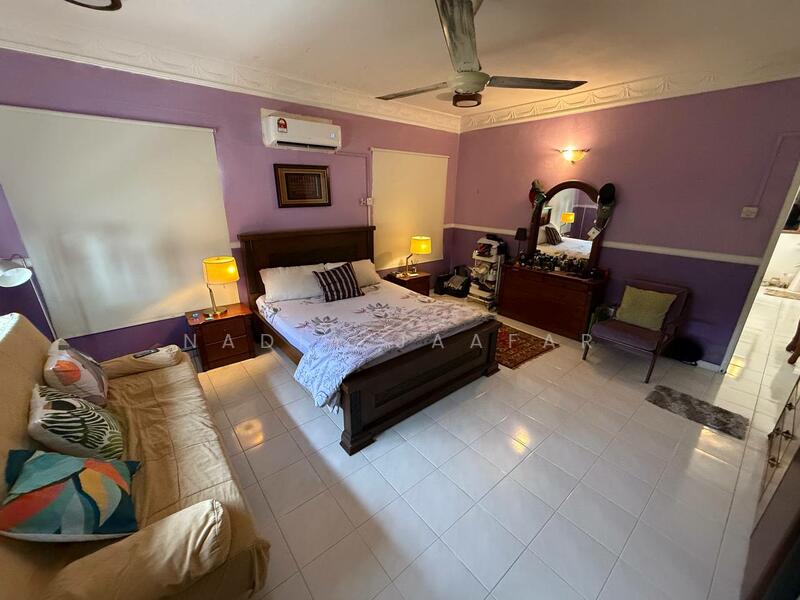 For Sale - CORNER LOT 2 Storey Terrace Keramat AU2 Taman Sri Keramat