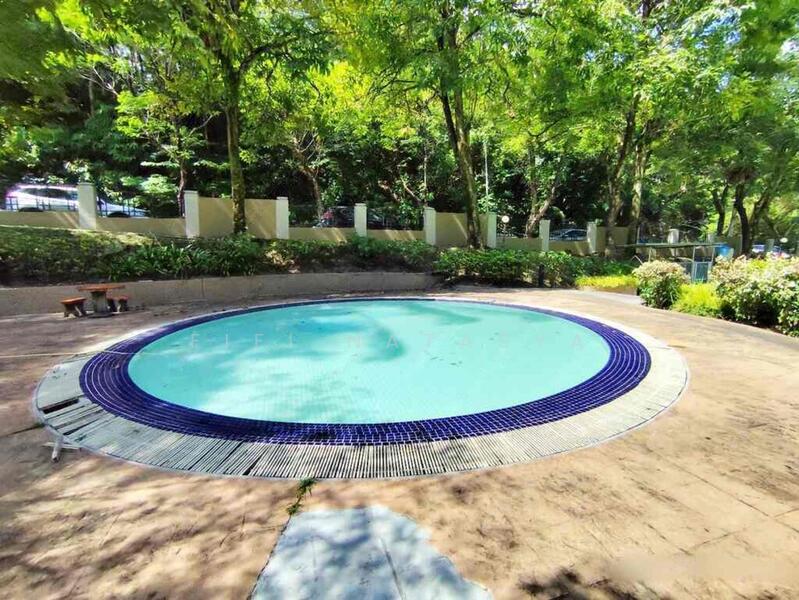 Untuk Dijual - Emerald Hill Condominium