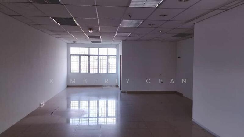 For Rent - Shop at Taman Universiti Indah