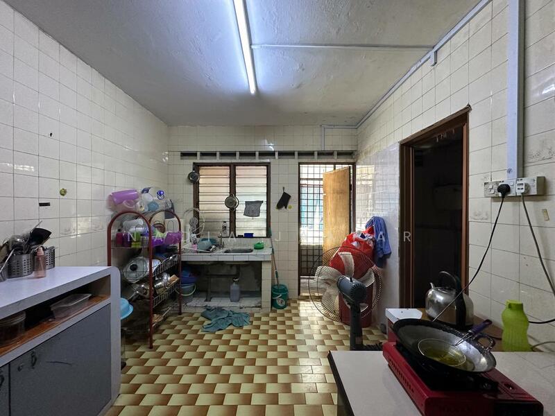 For Sale - HOT UNIT Double Storey Terrace Kampung Melayu Ampang Near LRT