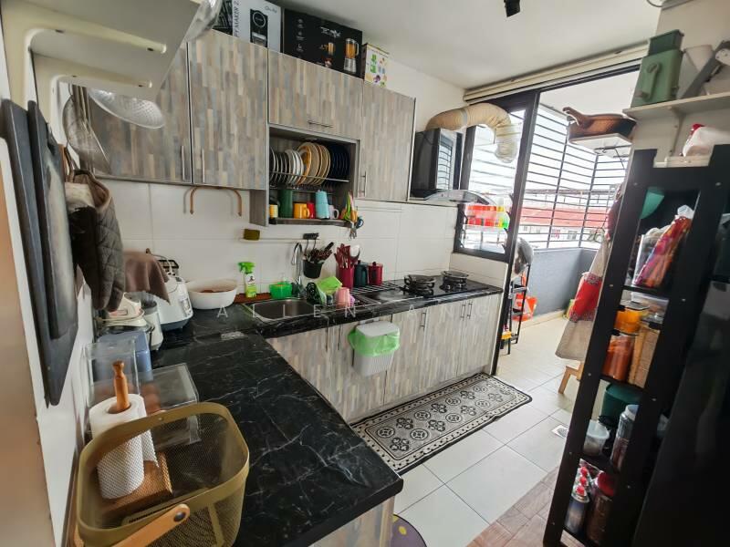 Untuk Dijual - Ken Rimba