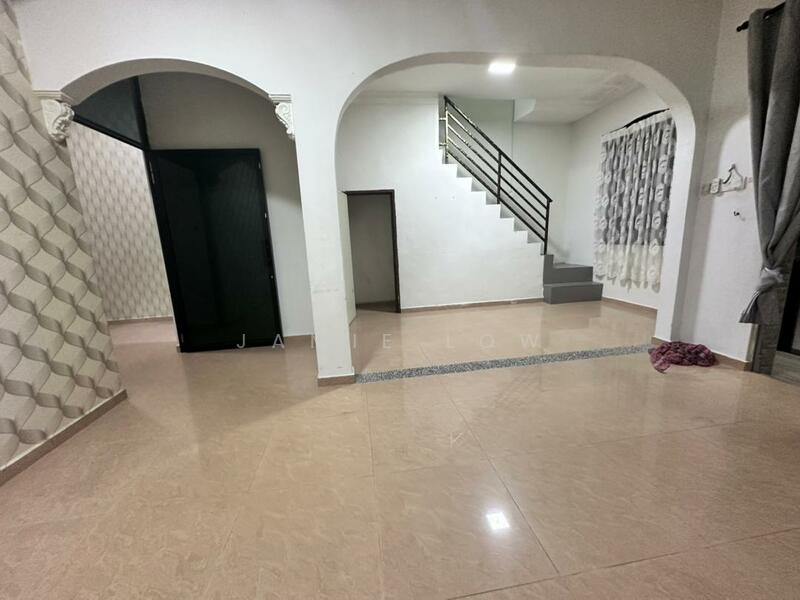 For Sale - Setia Indah Setias Indahs