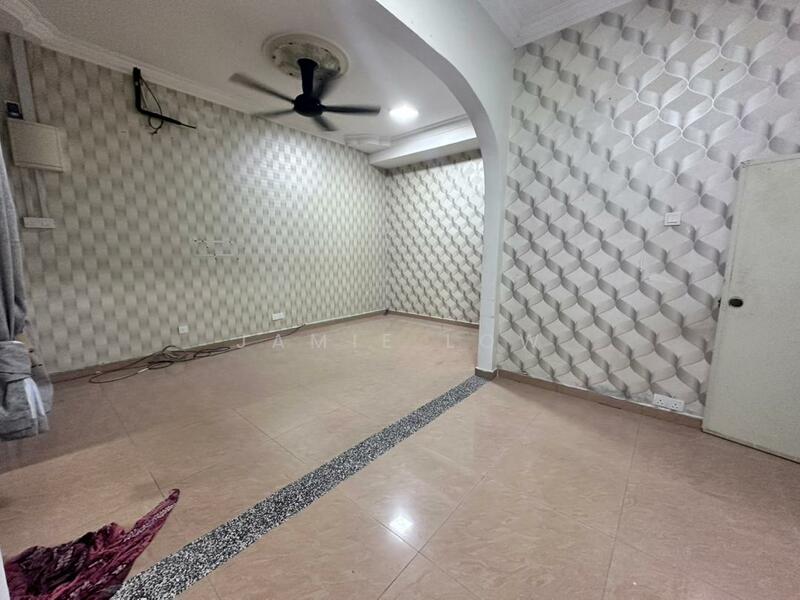 For Sale - Setia Indah Setias Indahs