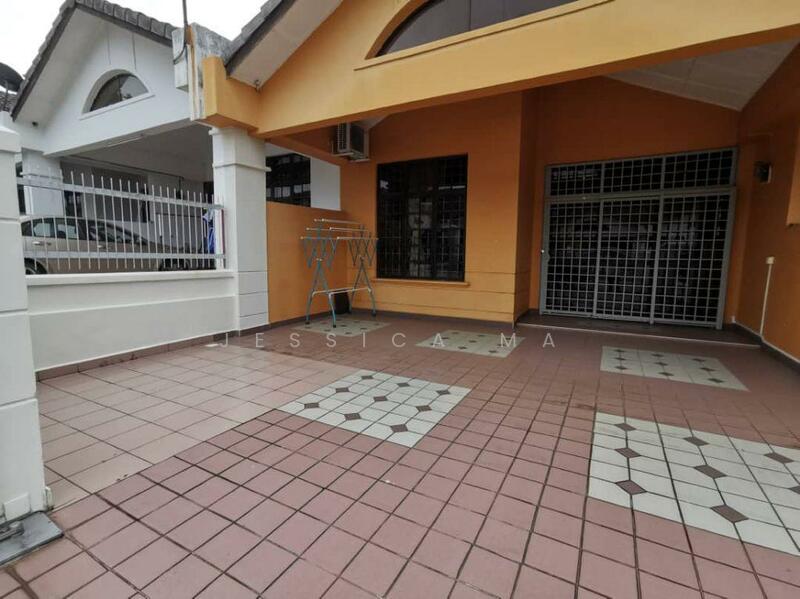 Untuk Disewa - Taman Molek Taman Molek Molek Taman Molek Taman Molek Molek Taman Molek