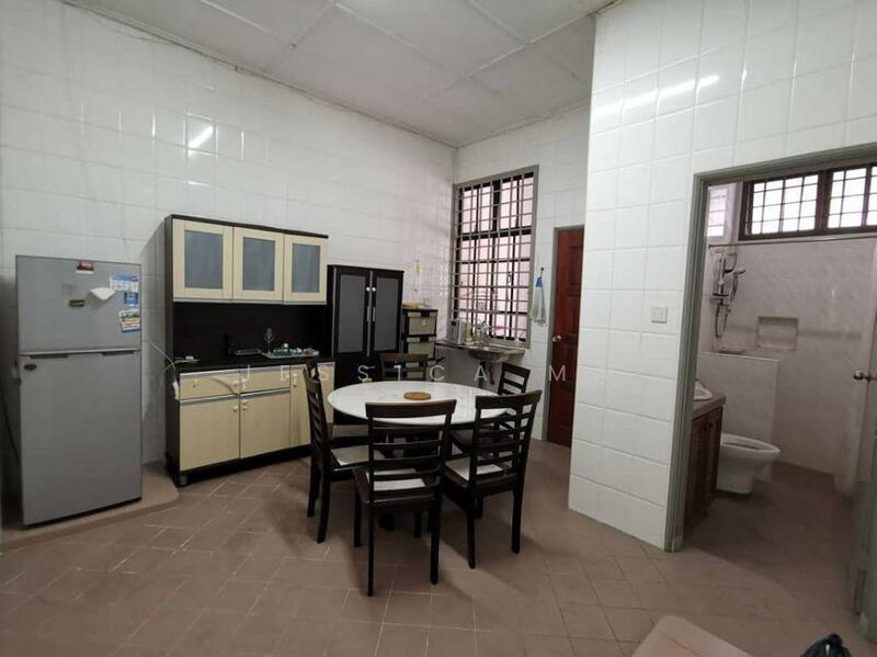 Untuk Disewa - Taman Molek Taman Molek Molek Taman Molek Taman Molek Molek Taman Molek