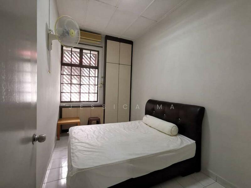 Untuk Disewa - Taman Molek Taman Molek Molek Taman Molek Taman Molek Molek Taman Molek