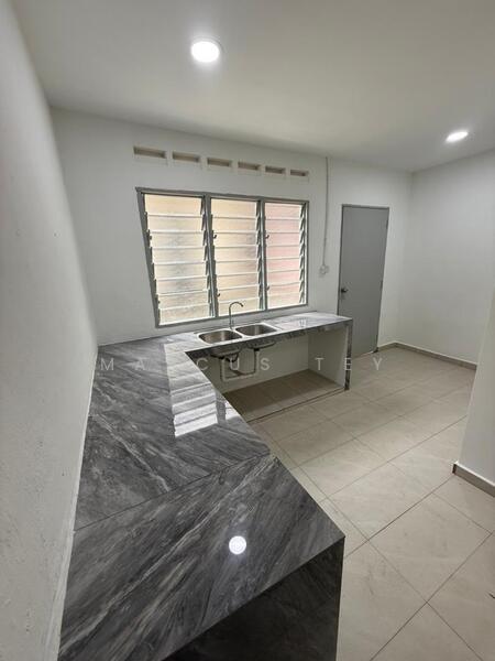 For Sale - Kluang Kluangs