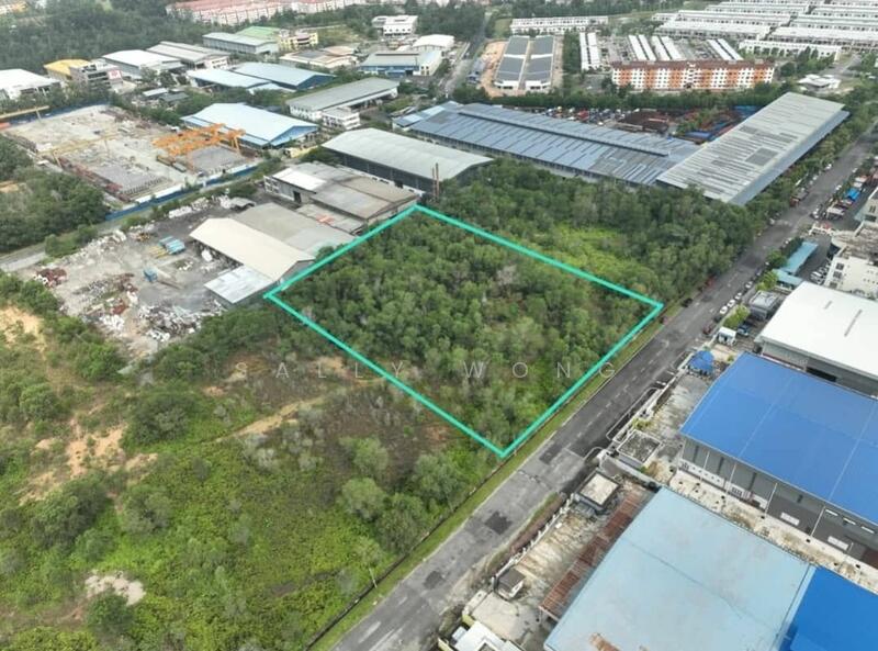 Untuk Dijual - Bandar Rinching, Semenyih, Jalan Bangi Lama, Kesuma Industrial Land 1 Acres Freehold Flat Land