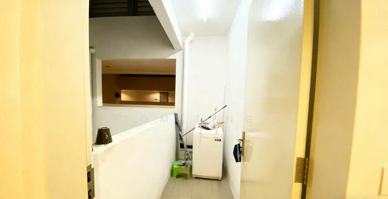 Untuk Disewa - Nova Saujana