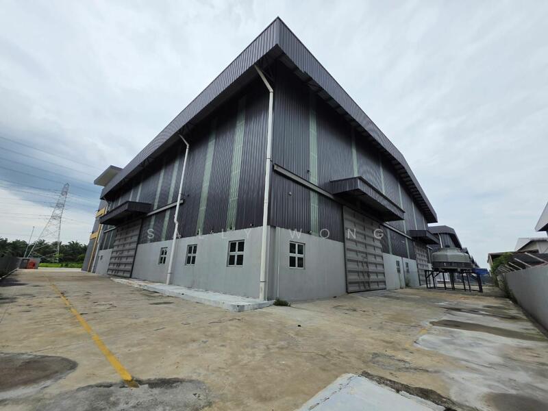 For Rent - Semenyih, Bandar Rinching Semi-Detached factory with 32,000sf For Rent