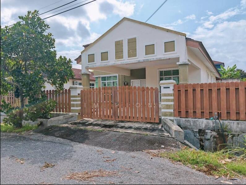 For Sale - Taman Krubong Perdana