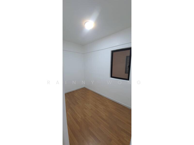 Untuk Disewa - TRI PINNACLE