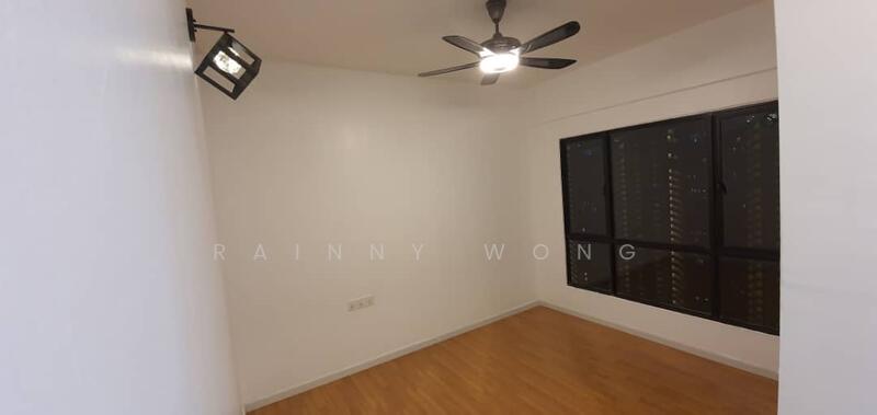 Untuk Disewa - TRI PINNACLE