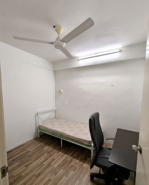 Untuk Dijual - Forest Green