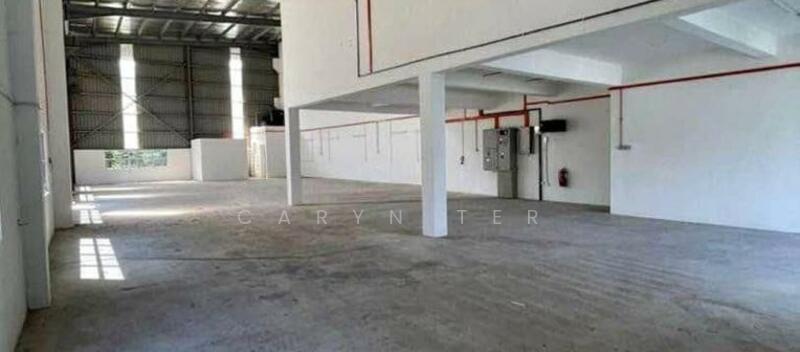 Untuk Disewa - Apex Bizhub Industrial Park 1.5 Storey Semi-D with 2-Storey Office