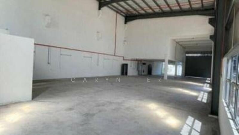 Untuk Disewa - Apex Bizhub Industrial Park 1.5 Storey Semi-D with 2-Storey Office