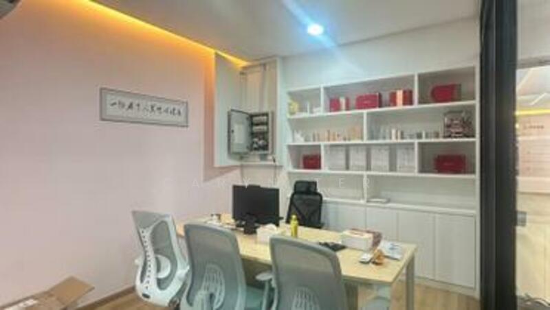 Untuk Dijual - The Lakefront @ SouthKey - Shop Offices