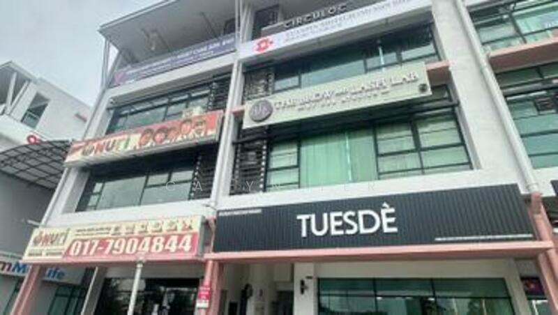 Untuk Dijual - The Lakefront @ SouthKey - Shop Offices