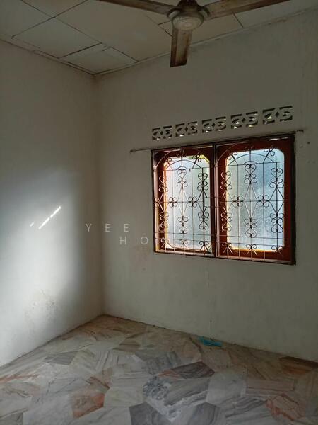 For Sale - Semi-Detached House at Kampung Padang