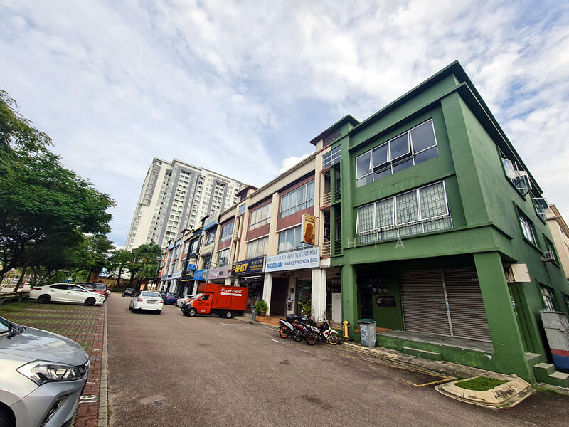 For Sale - Austin Perdana Austin Perdana Austins Perdanas